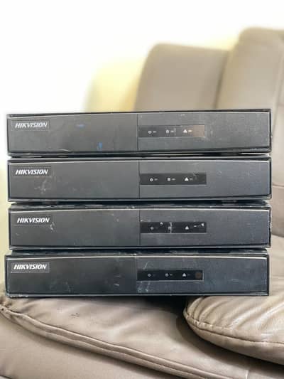 Hikvision 4ch nvr 8MP with poe ports