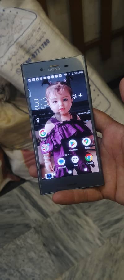Sony XZ1 4GB 64GB non PTA non PTA best for house using
