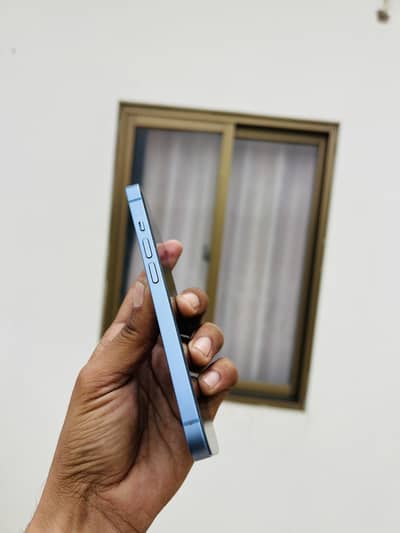 Apple iPhone 14