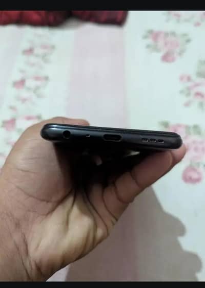 OPPO A76