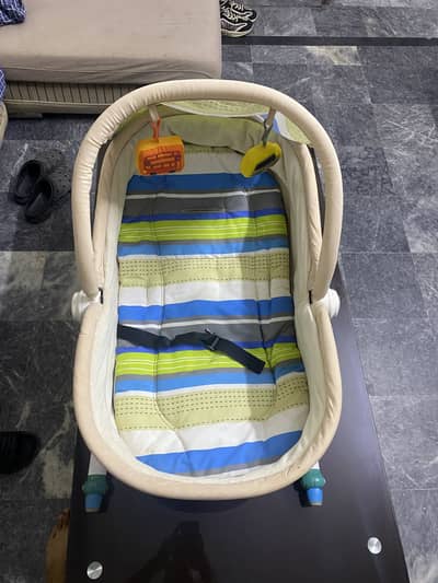 Baby Rocking Bassinet