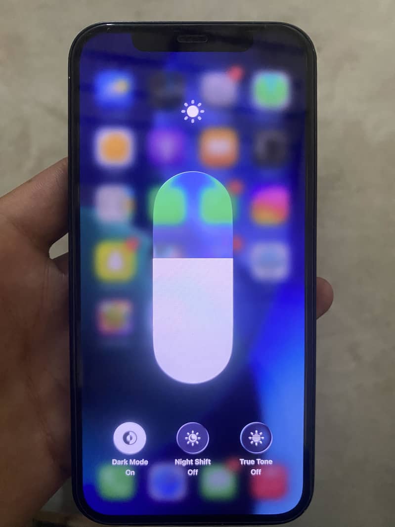 Apple iPhone 12 6