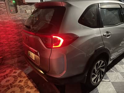 Honda BR-V / Honda / Genuine car