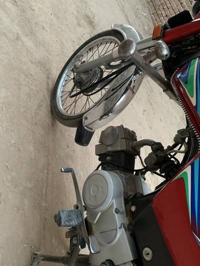 Honda CD 70 CC 2018 dacuments clear original bike urgent sell