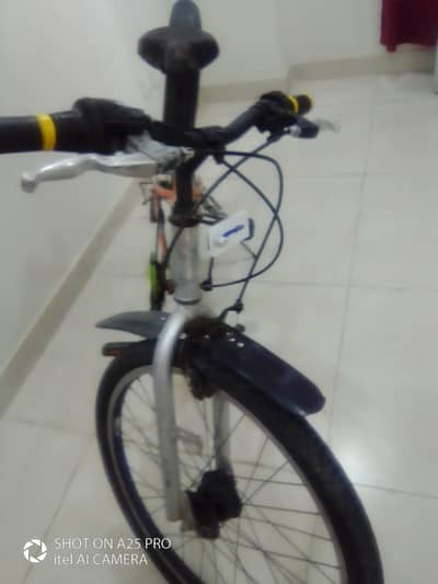 Genuine Japanese gears  cycle in good condition