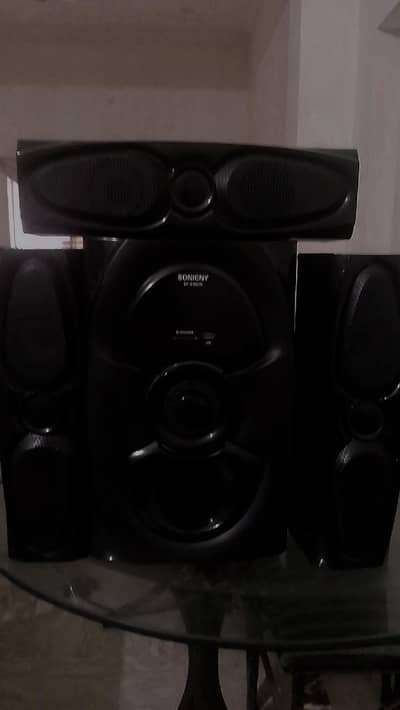 Sonicny sy_8185Dc , Condition 10/10 ,with RGP light,heavy bass