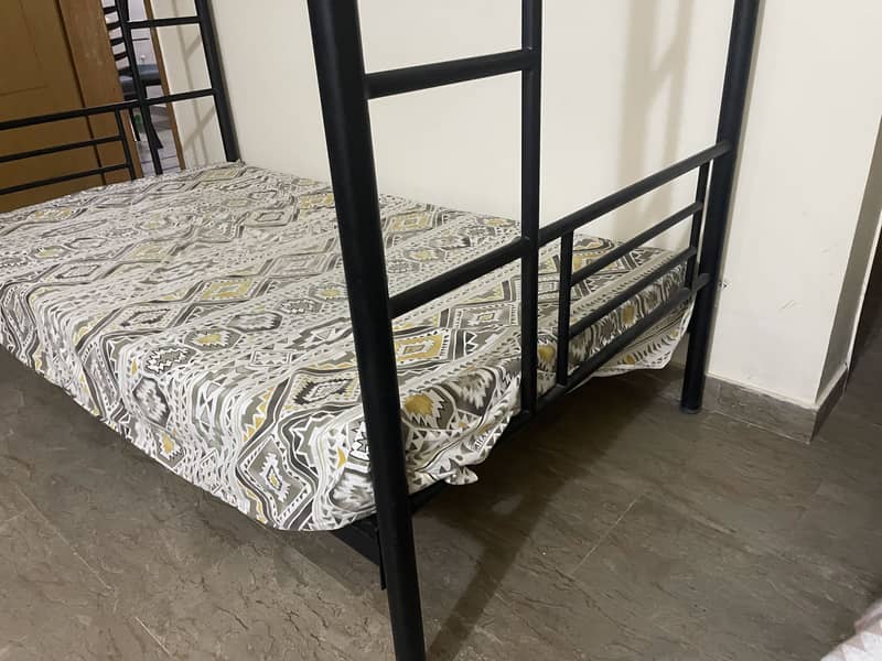 Solid Bunk Bed 3
