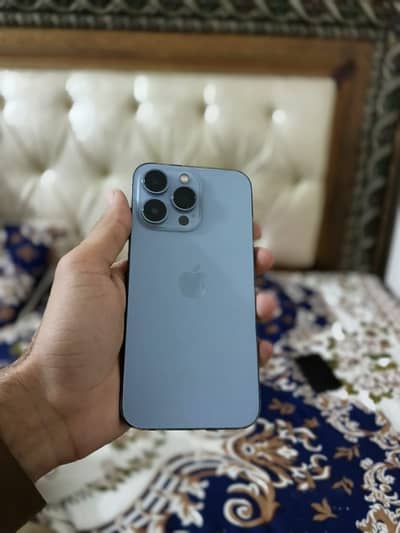 Iphone 13 pro  10/10 jv
