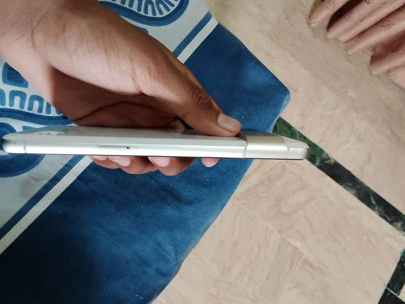 Google Pixel 7 5