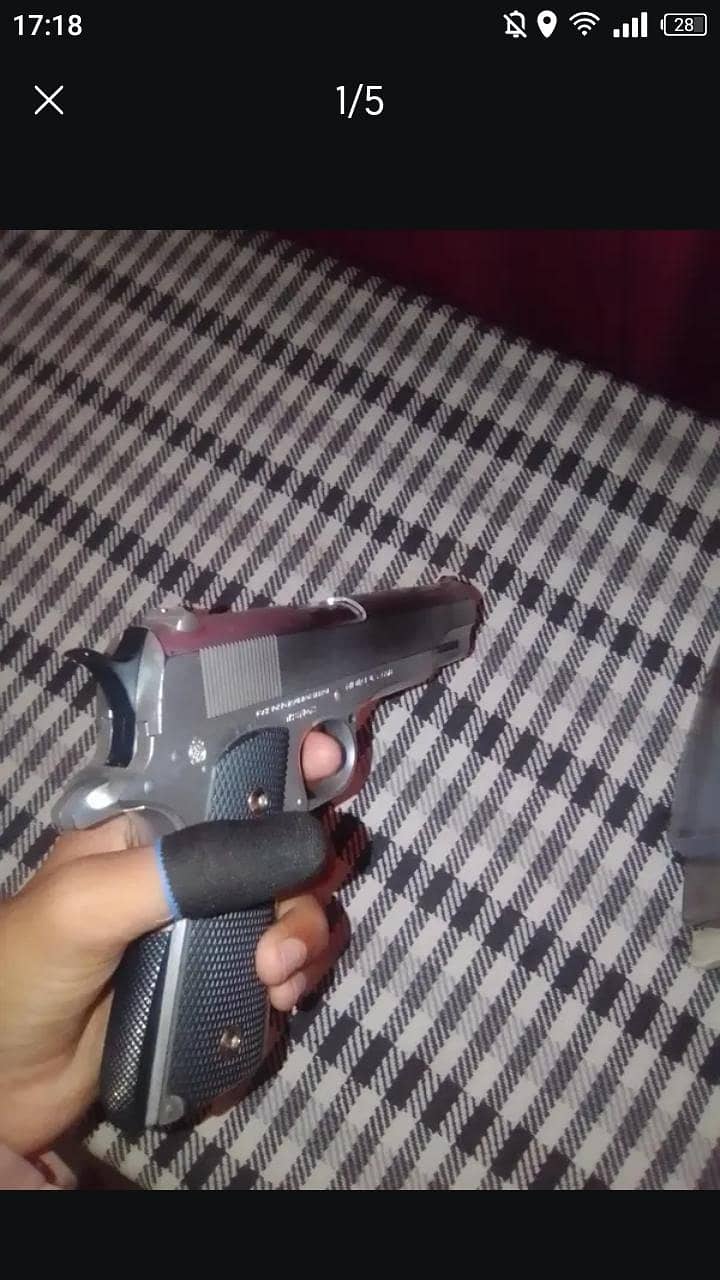 realistic 3
