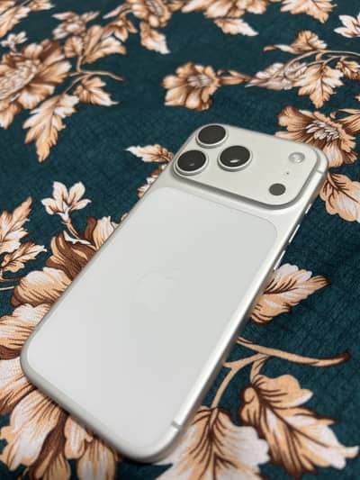 Apple iPhone 17 Pro
