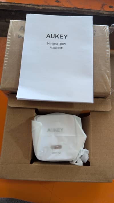 aukey japany Brand 30 w