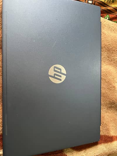 laptop hp pavilion series i7 gen 10 16 gb ram 256 ssd and touchpad