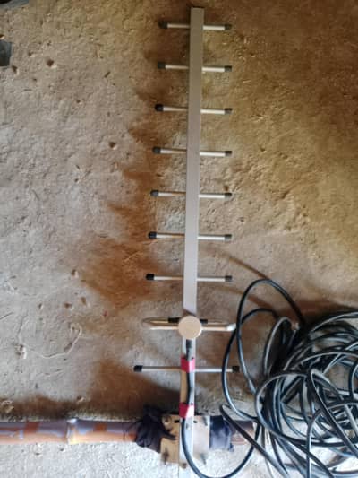 Yagi 4G LTE Antenna with 60 Feet Cable – All SIM Supported
