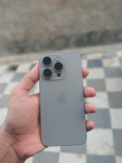 Apple iPhone 15 Pro