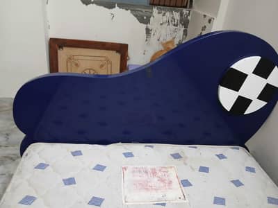 single bed without mattress
