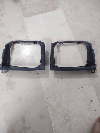 Charade 83 / 84 Spare parts head light cover, tray