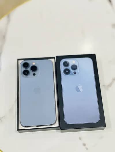Apple iPhone 13 Pro 256gb Waterpack!