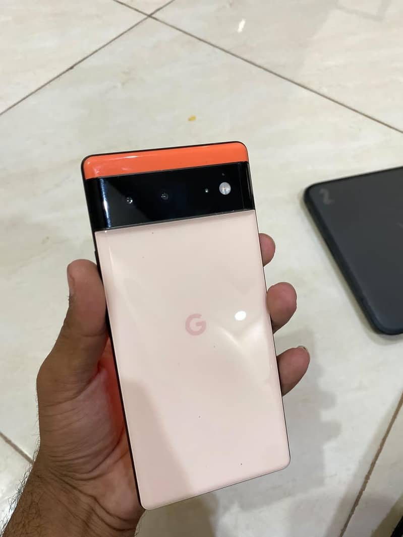 Google Pixel 6 3
