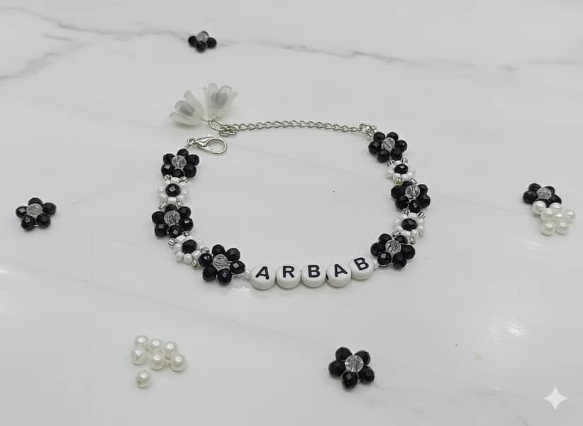 customized name bracelets 1