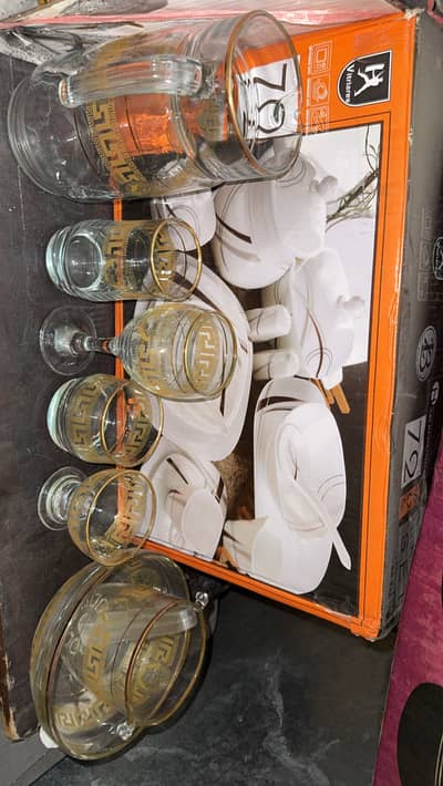 27-Piece Luxury Glass Serving Set | Jug, ice bucket & bowl included