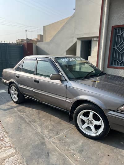 Toyota Corolla 1987