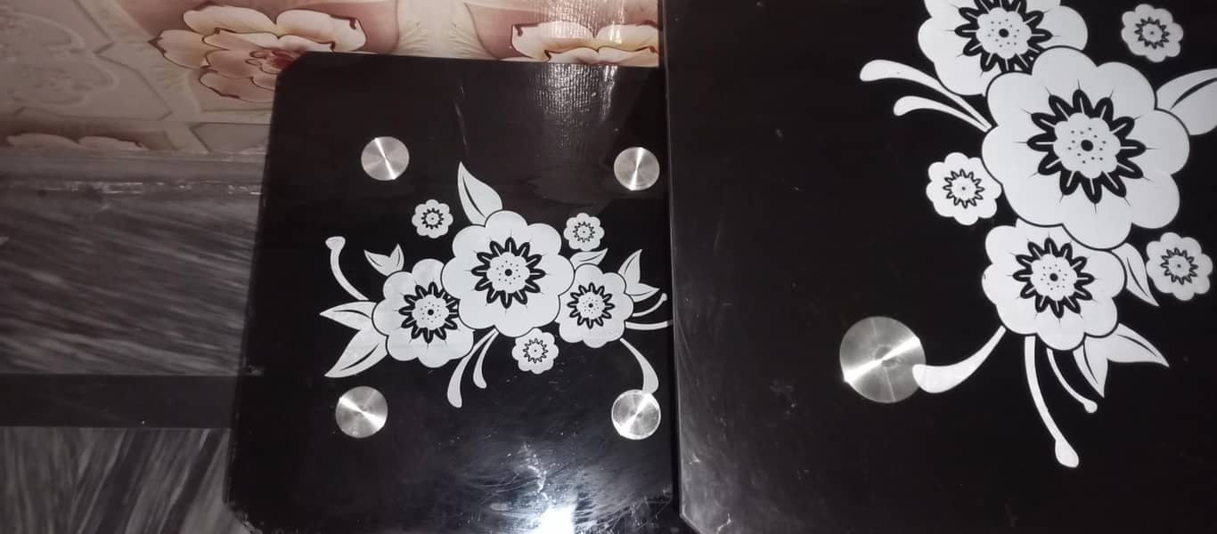 TAble set 0