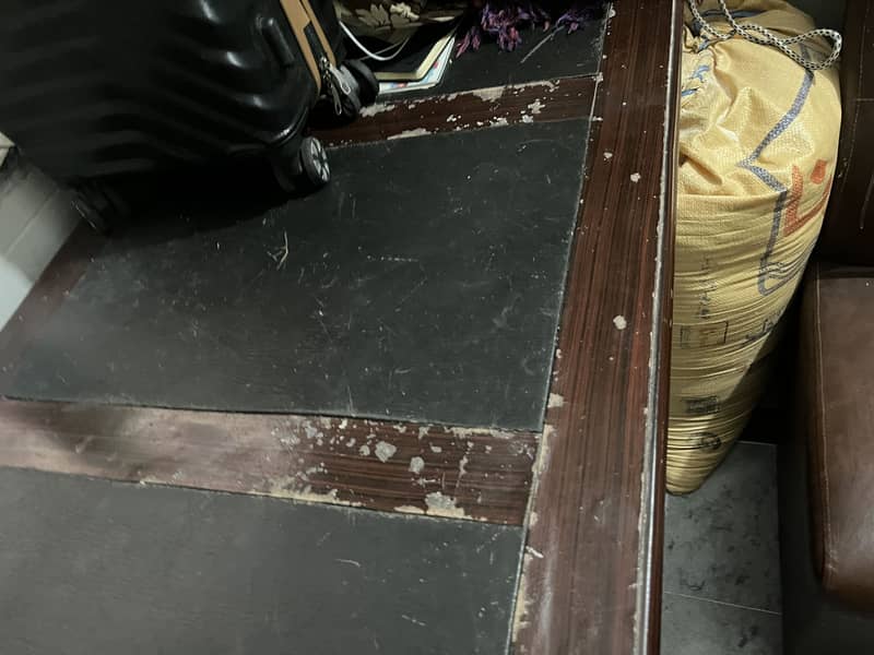 Office table 0
