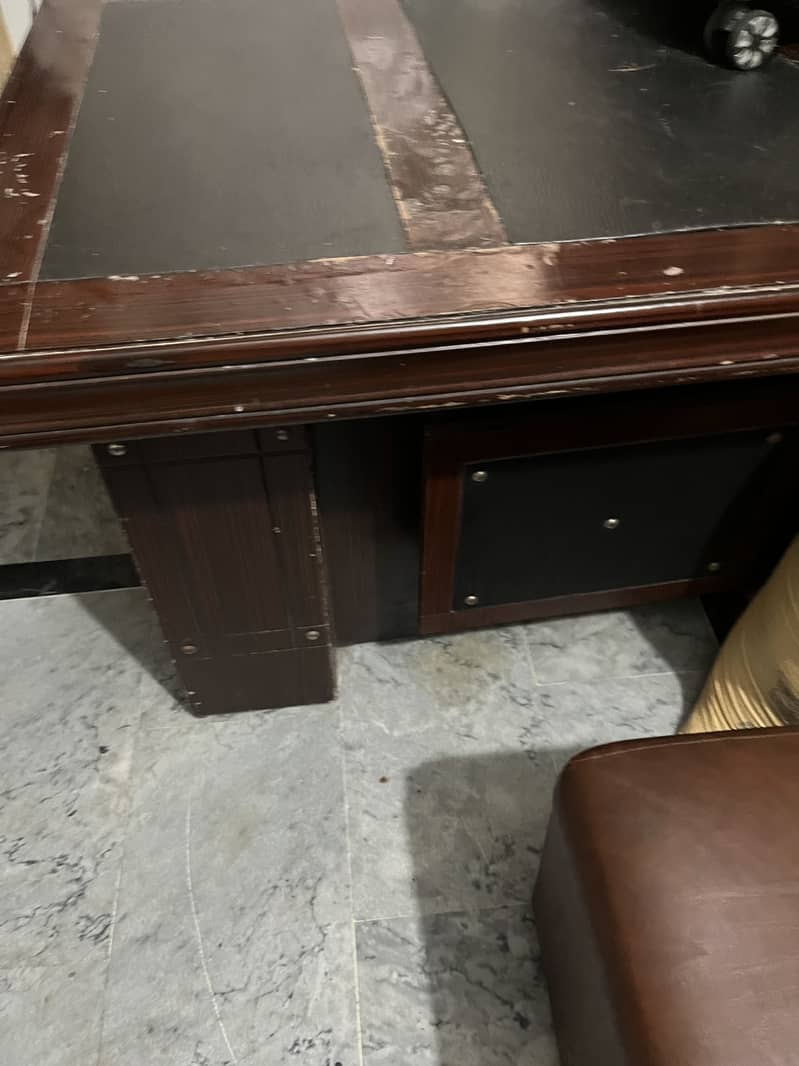 Office table 3