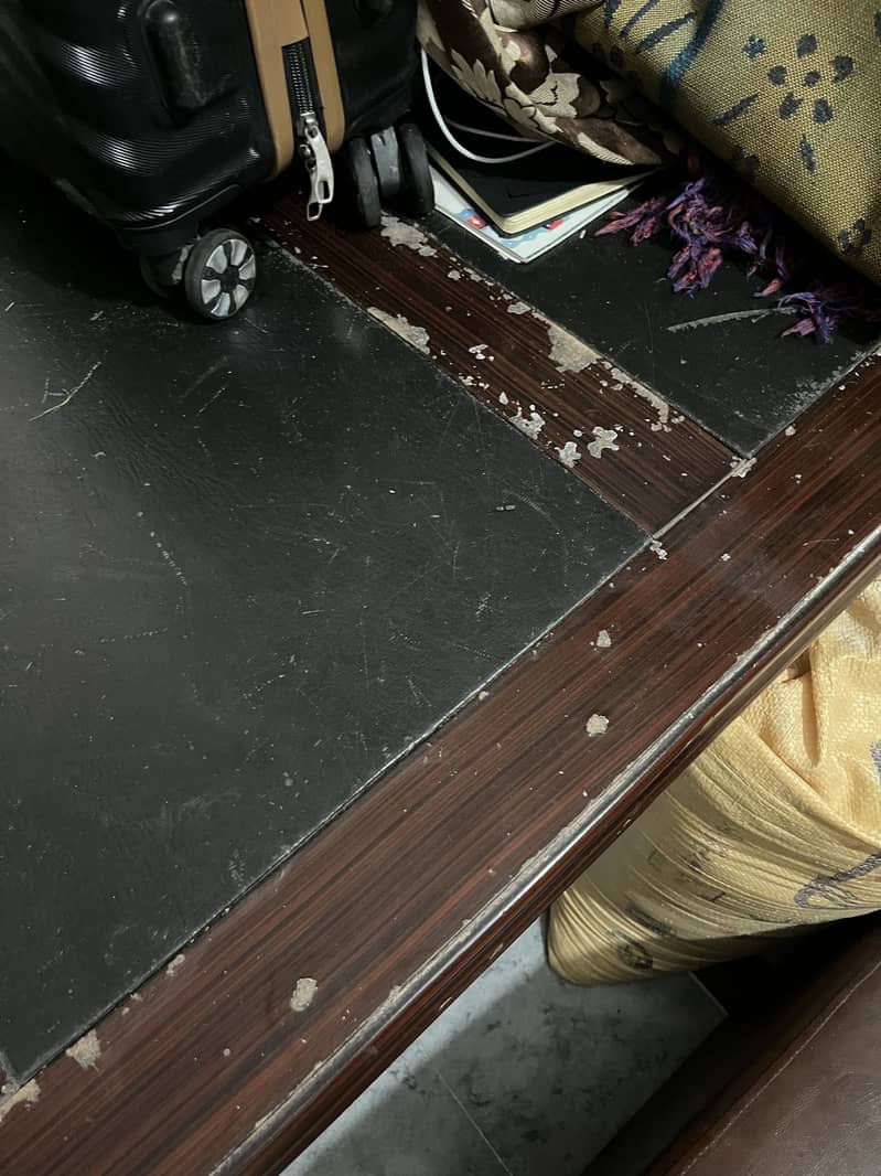Office table 4