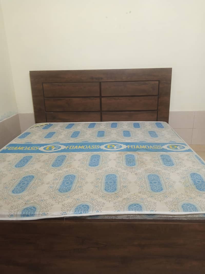 Bed . 1