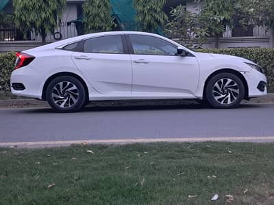 Honda Civic - 1.8 iVTEC CVT