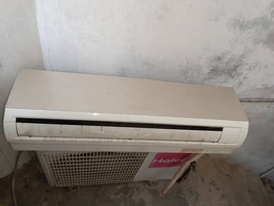 Haier split ac 1.5 ton 2 units ood condition
