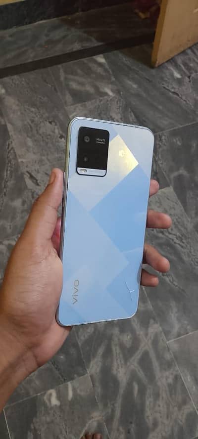 vivo y21