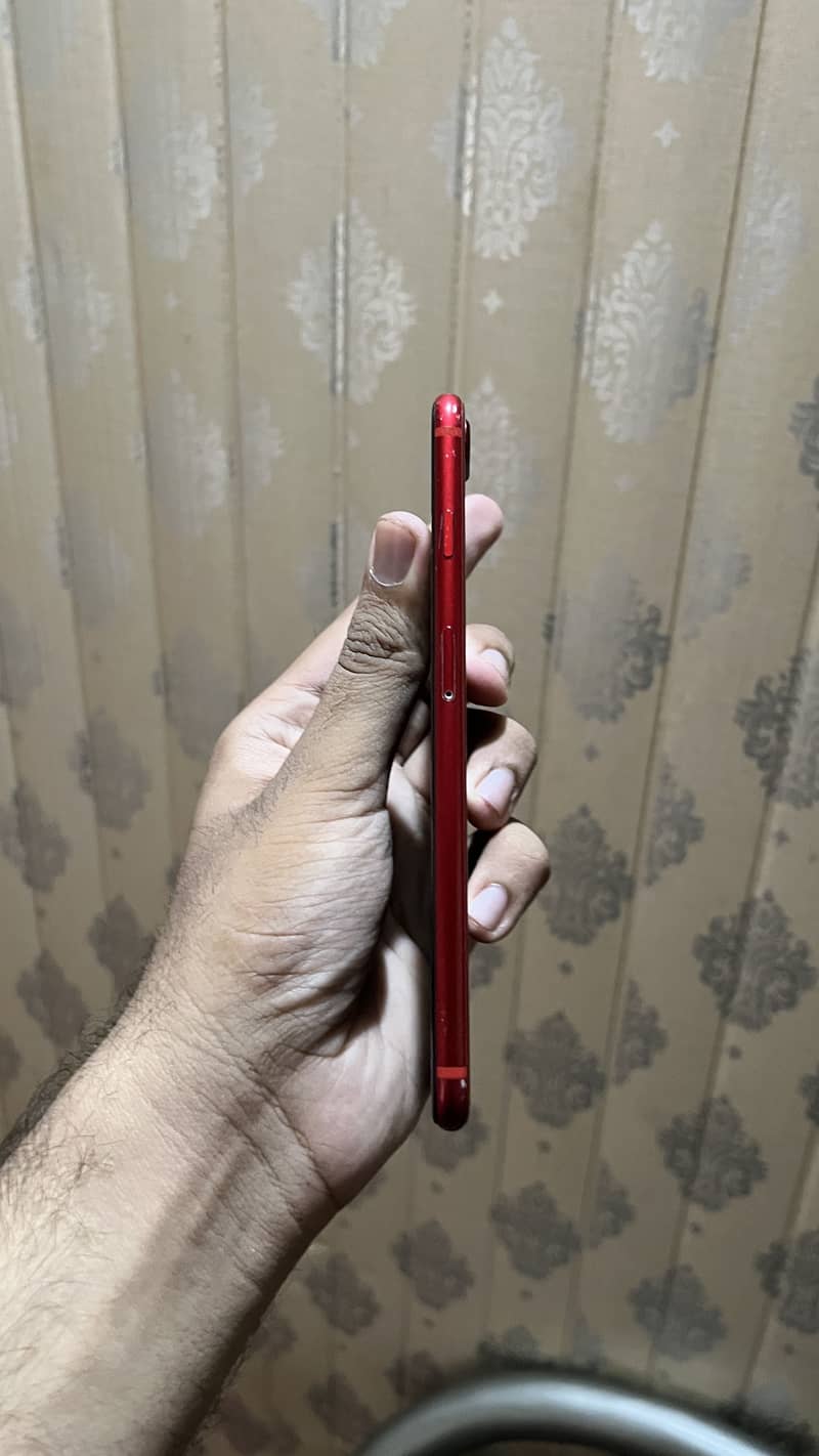 Apple iPhone 8 Plus 2