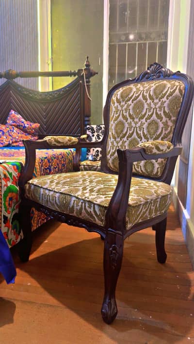 bedroom chairs