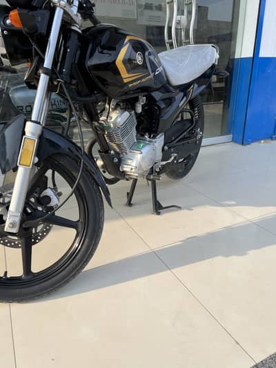 Bike sale kr k razen 03150454242 03078692287