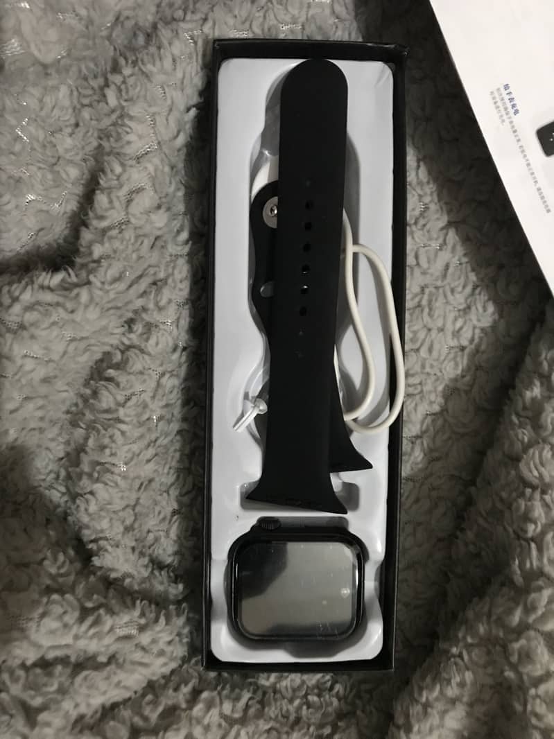 Smart watch 0