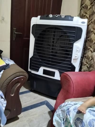 hi I am salling my brand new room cooler any one can buy interested ma