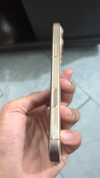16promax (1tb) 100 battery health jv phone