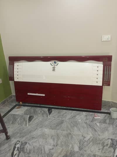 Korean Bed back only compatible with lights