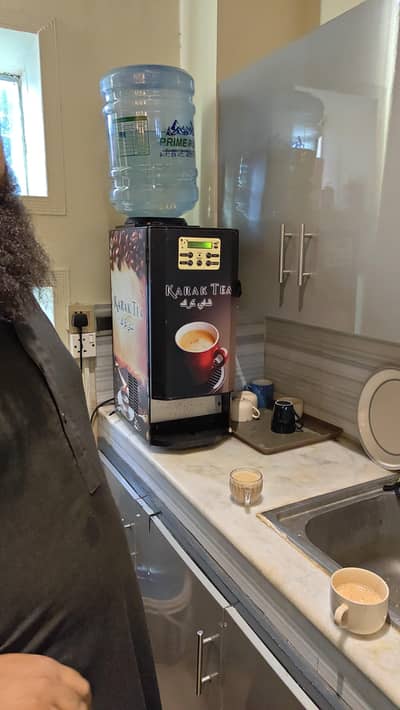 Tea and Coffee machine condition 10/10 _3 flavors