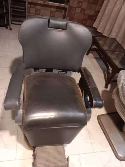 beauty parlour chairs for sale