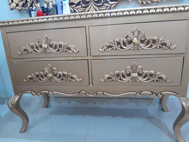 King Side bed with dressing table 9
