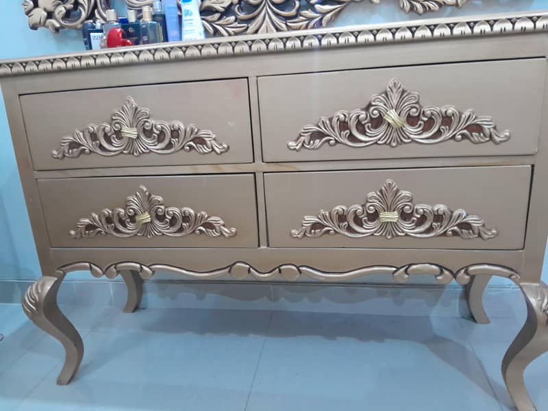 King Side bed with dressing table 12