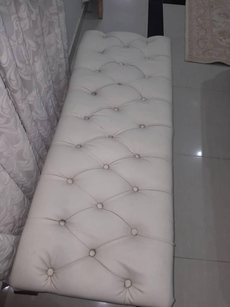 King Side bed with dressing table 13