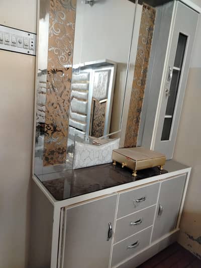 Furniture For Sale just few months used