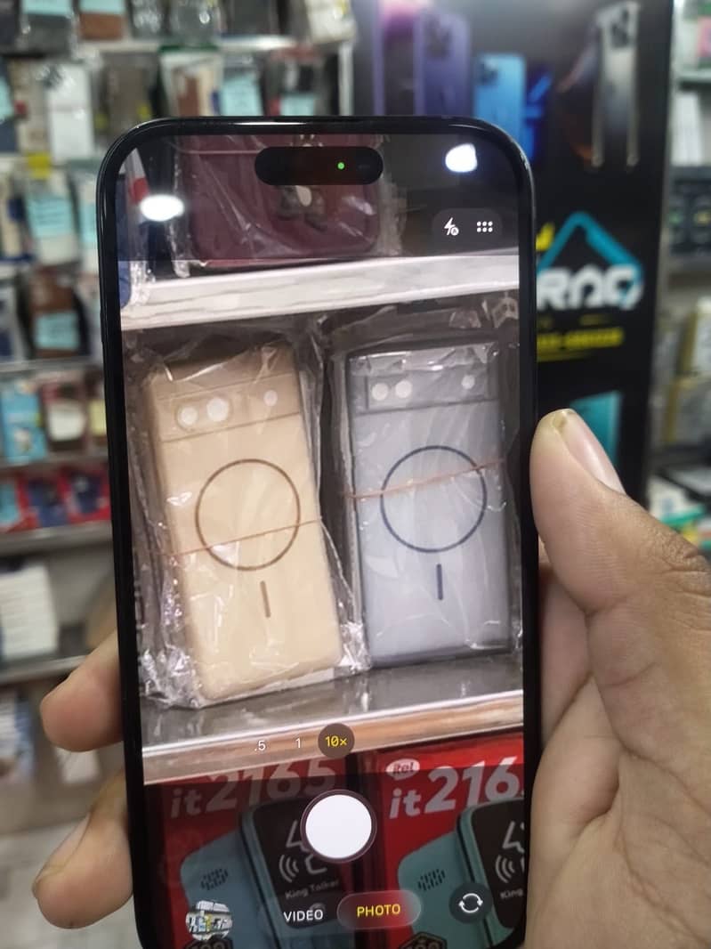 Apple iPhone 15 8