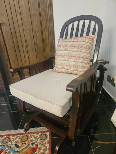 Wooden Recliner