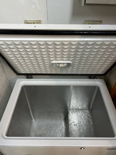 New varoline freezer